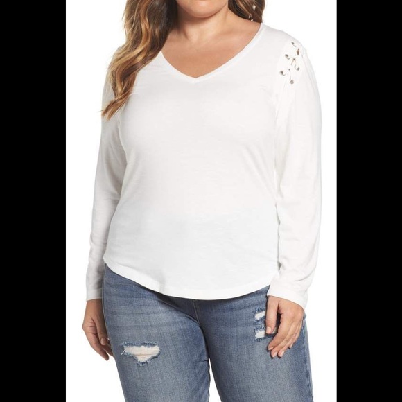 Rebel Wilson x Angels white top - Picture 5 of 5